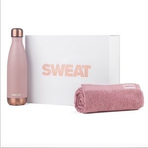 Sweat Kayla Itsines Rose Gold Water Bottle Towel